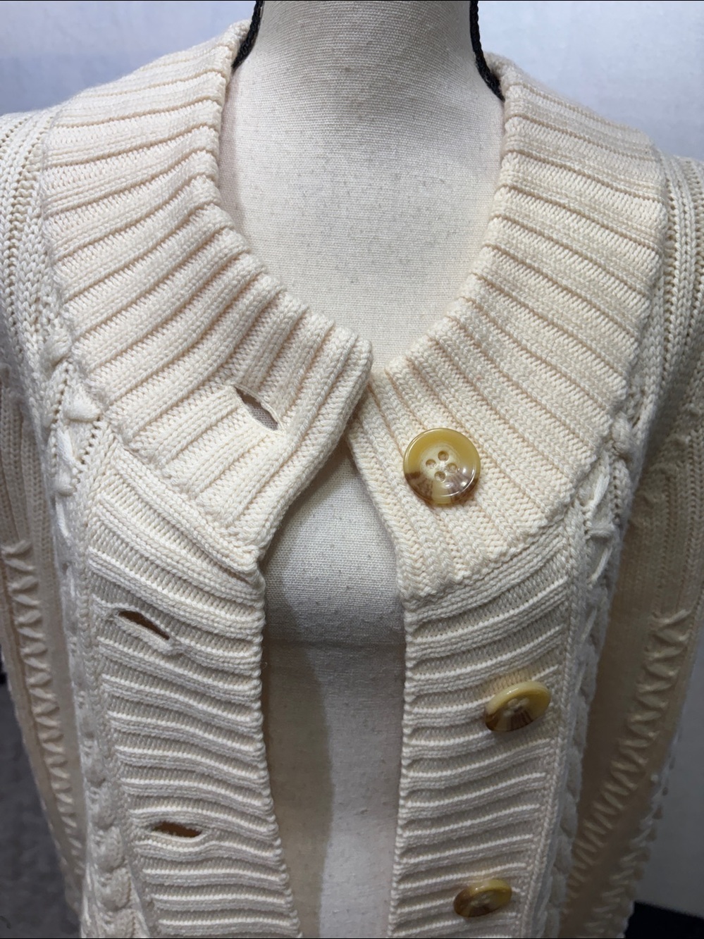 Banana Republic Extra Fine Merino Wool Cable Knit Longline Cardigan Ivory L EUC - Picture 3 of 7
